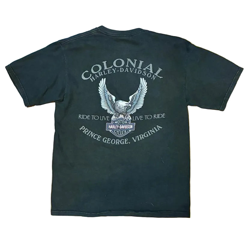 Camiseta vintage Harley-Davidson negra talla M con estampado frontal de doble águila y logo Bar & Shield, estilo biker original.